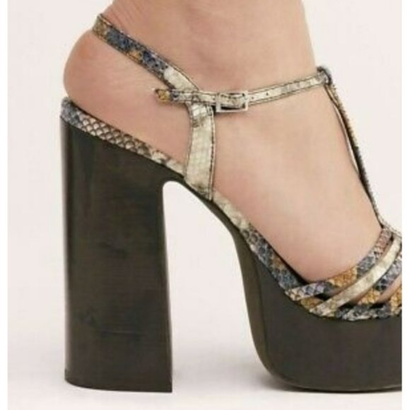 Free People Jeffrey Campbell Breakaway Platforms - Picture 4 of 9